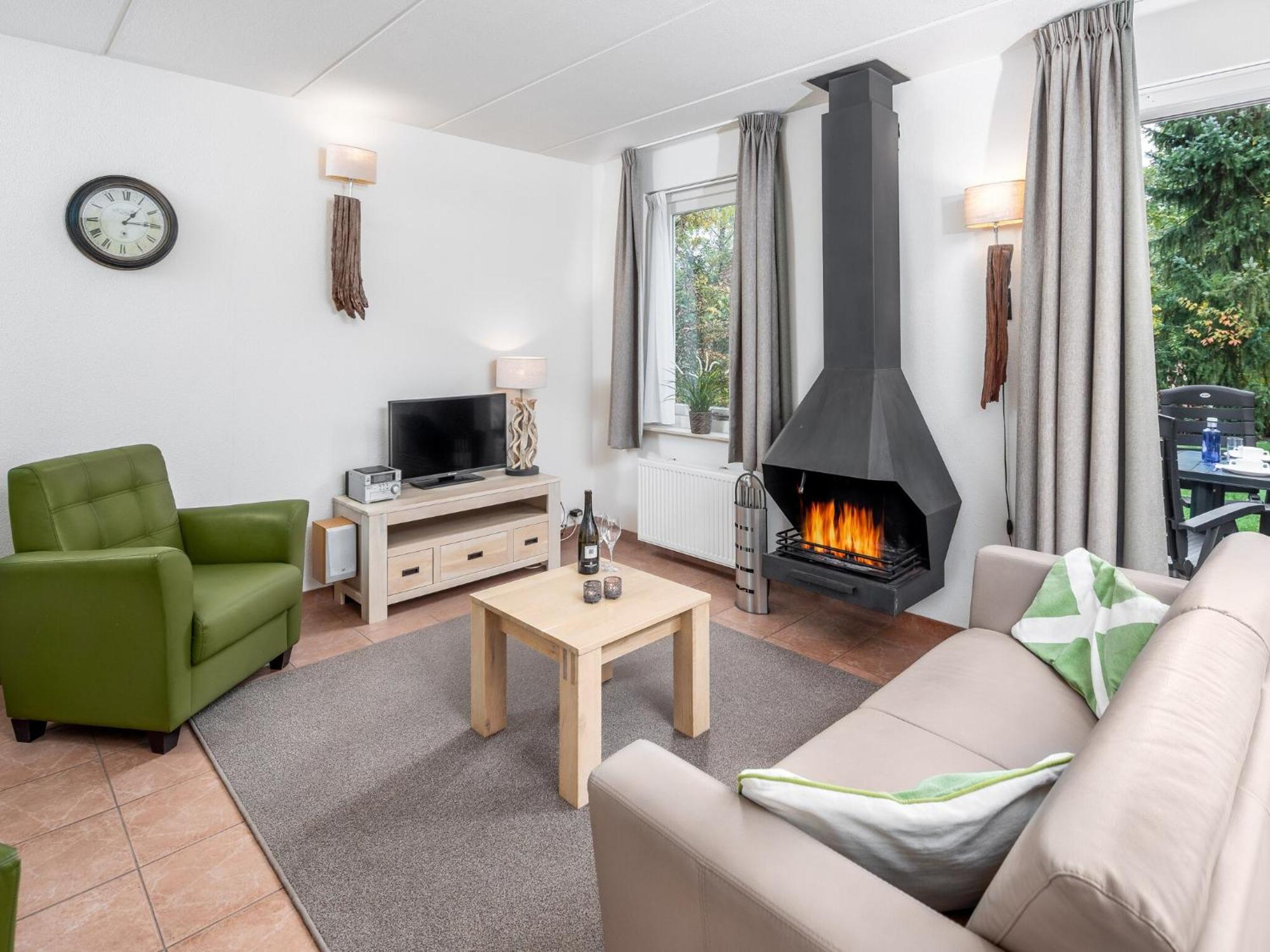 Вилла Restyled House With Fire Place Near The Drents-Friese Wold Hoogersmilde Экстерьер фото